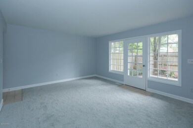 723 Whitcomb St unit Suite F, Kalamazoo, MI 49008 - photo 2