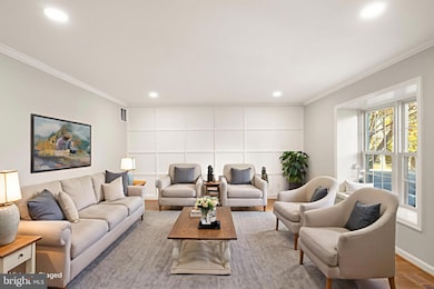 3146 Cantrell Ln, Fairfax, VA 22031 - photo 3