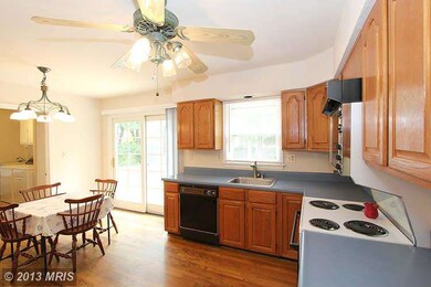 14 Turnham Ct, Gaithersburg, MD 20878 - photo 4