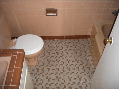 904 Vernon Dr, Jacksonville, NC 28540 - photo 7