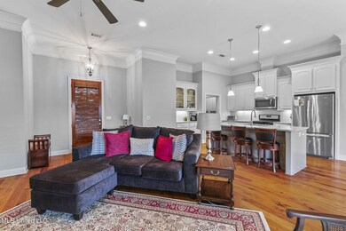 12-web-or-mls-2002 East Ridge-12