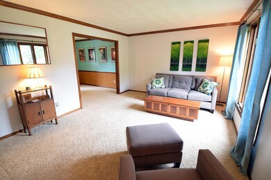 5 Living Room