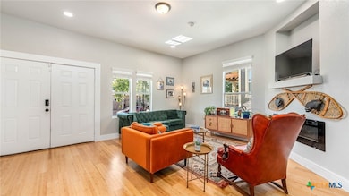 801 W Mulberry Ave, San Antonio, TX 78212 - photo 4