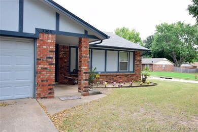 5005 S Juniper Ave, Broken Arrow, OK 74011 - photo 2