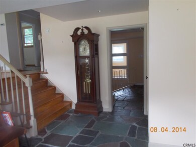 13 Hadel Rd, Schenectady, NY 12302 - photo 3