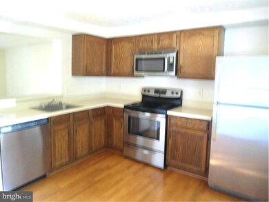 15019 Oak Crest Ct, Dumfries, VA 22025 - photo 3