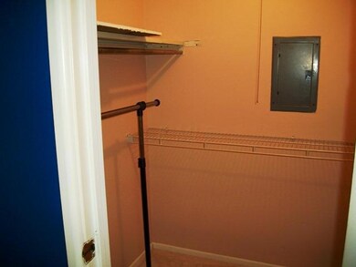 Bedroom Walk-in Closet