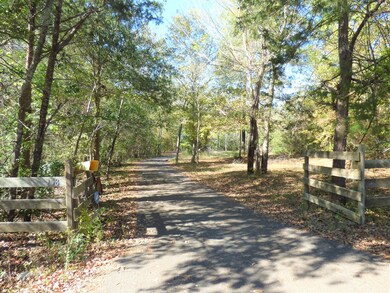 968 County Road 821, Nacogdoches, TX 75964 - photo 2