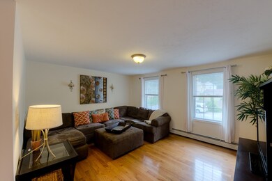 38 Pine Hill Rd, Worcester, MA 01604 - photo 3