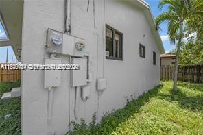 303 NW 7th St unit 1-2, Hallandale Beach, FL 33009 - photo 4