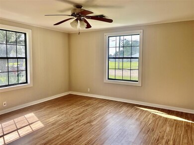 108 W 15th St, Lake Charles, LA 70601 - photo 7