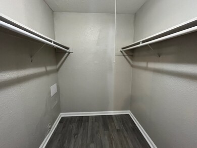 Walk in closet