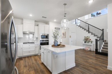 16529 Hidden Cove Dr, Celina, TX 75009 - photo 6