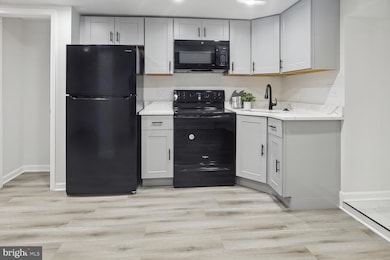 1720 16th St SE unit B, Washington, DC 20020 - photo 3