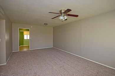 10901 W Santa fe Dr unit 1, Sun City, AZ 85351 - photo 3