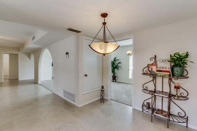 Eat-in kitchen area