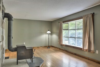 297 Old Chesterfield Rd, Winchester, NH 03470 - photo 6