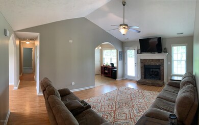 FA423173-402C-4CAD-95DF-9084198FDAE5