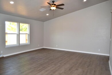 282 Gamay Dr, Cave Junction, OR 97523 - photo 4