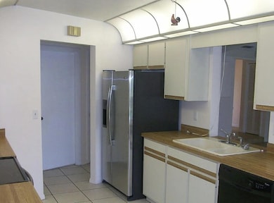 1649 Georgetowne Blvd, Sarasota, FL 34232 - photo 4