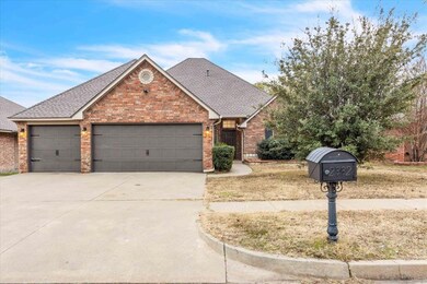 2332 NW 153rd St, Edmond, OK 73013 - photo 2