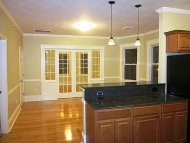 37 Sherburne Ave unit 3, Worcester, MA 01606 - photo 2