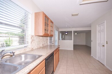 4012 Ivywood Dr, Pearland, TX 77584 - photo 7