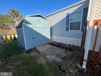 11 Penn Court Dr, Mount Joy, PA 17552 - photo 5