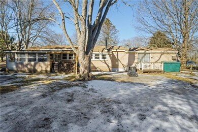 19 Torch Ln, Coventry, RI 02816 - photo 2