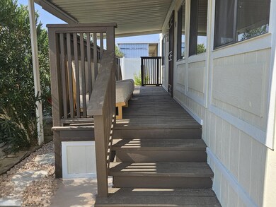 006_Front Entry