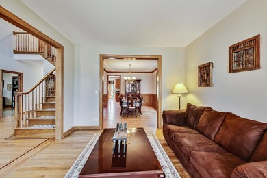 597 S Fern Ave, Elmhurst, IL 60126 - photo 4