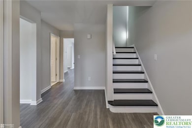 218 N 38th St, Allentown, PA 18104 - photo 4