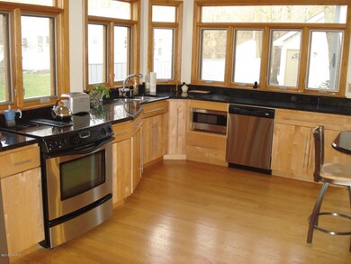 1105 Lions Park Drive 072