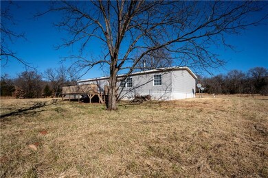 22738 Ridgeway Pass, Tecumseh, OK 74873 - photo 4