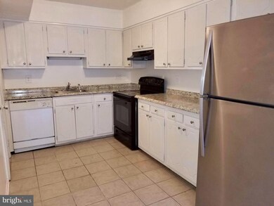 3815 Segundo Place unit B, Alexandria, VA 22309 - photo 4