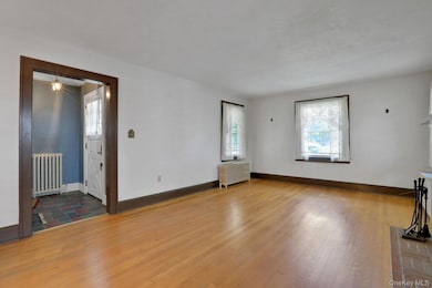 94 Roosevelt Ave, Kingston, NY 12401 - photo 5