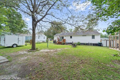 512 Woodhaven Dr, Jacksonville, NC 28540 - photo 4