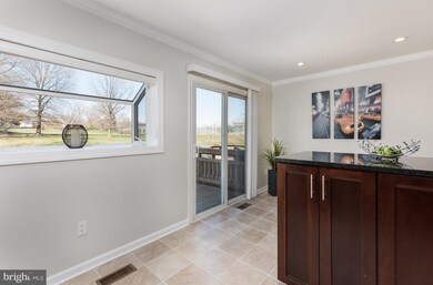 3900 Angelton Ct, Burtonsville, MD 20866 - photo 7