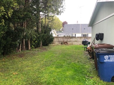 303 E 9th St, La Porte, IN 46350 - photo 6