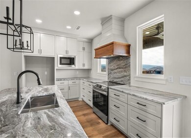 851 Round Top St, Prairie Grove, AR 72753 - photo 7