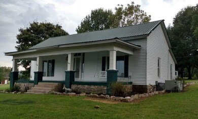 361 Robinson Rd, Shelbyville, TN 37160 - photo 2