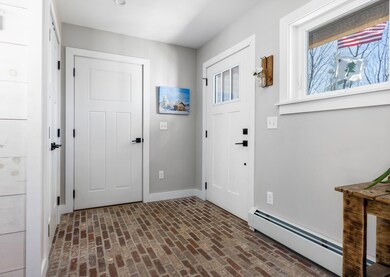 18 Spring Valley Rd, Raymond, ME 04071 - photo 4