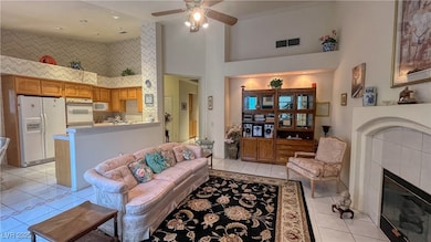 1609 Windsford Cir, Las Vegas, NV 89117 - photo 3