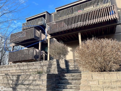 2700 N Shore Dr unit G 28, Clear Lake, IA 50428 - photo 2