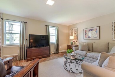 121 W Pinewood Dr, Slidell, LA 70458 - photo 6