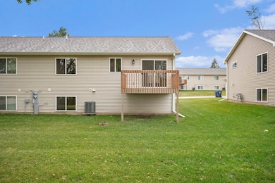 930 Waters Edge Ct, Marshall, WI 53559 - photo 7