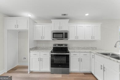 117 Zetterower Rd, Statesboro, GA 30458 - photo 7