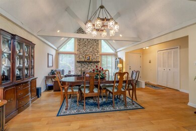 5511 Kenwood Dr, Newburgh, IN 47630 - photo 6