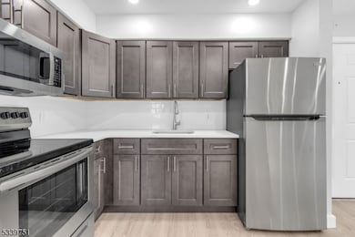 557 S Broad St unit B3, Elizabeth, NJ 07202 - photo 6