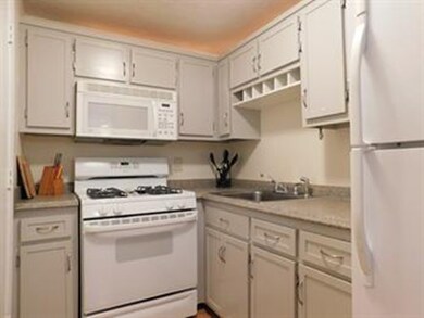 5 Kenmar Dr unit 5, Billerica, MA 01821 - photo 2